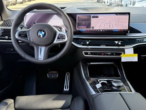 Used 2026 BMW X5 sDrive40i w/ M Sport Package RWD image 26