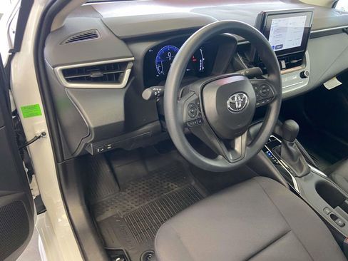 Used 2026 Toyota Corolla LE image 13
