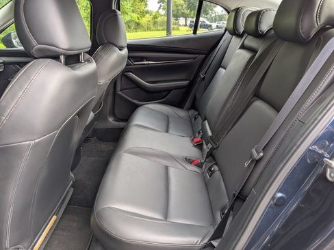 Used 2025 MAZDA MAZDA3 s FWD image 25