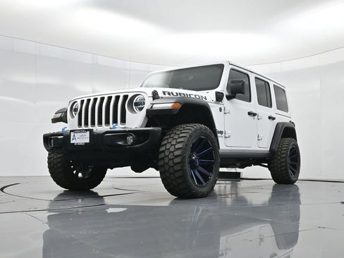 Used 2021 Jeep Wrangler Unlimited Rubicon 4xe w/ Steel Bumper Group image 44