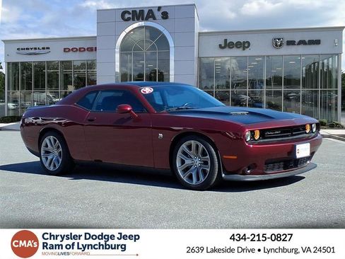 Used 2020 Dodge Challenger R/T Scat Pack image 1