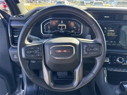 Used 2024 GMC Sierra 1500 AT4 w/ Technology Package image 17