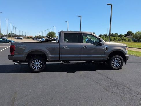 Used 2022 Ford F350 Lariat AWD/4WD image 8