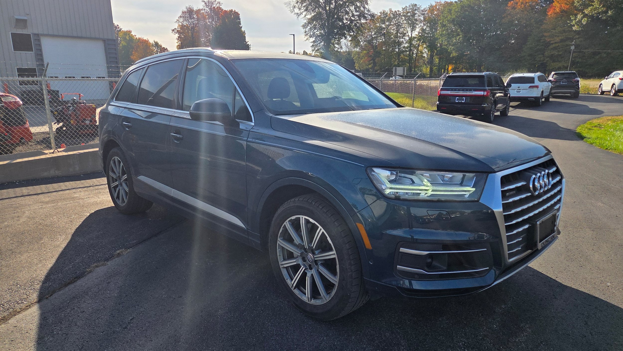Used 2019 Audi Q7 3.0T Premium Plus AWD/4WD image 3