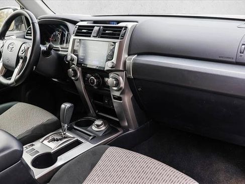 Used 2024 Toyota 4Runner SR5 image 29