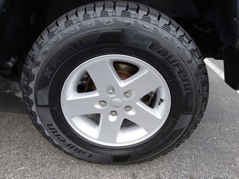 Used 2017 Jeep Wrangler Unlimited Sport w/ Quick Order Package 24S image 14