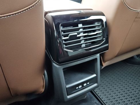 New 2026 Volkswagen ID.4 Pro image 23