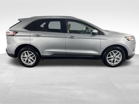 Used 2021 Ford Edge SEL w/ Convenience Package FWD image 6