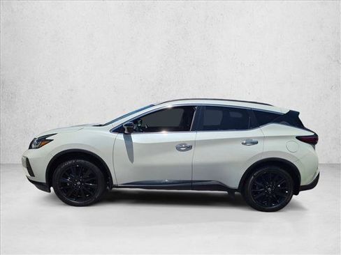 Certified 2024 Nissan Murano SV w/ SV Midnight Edition Package FWD image 8
