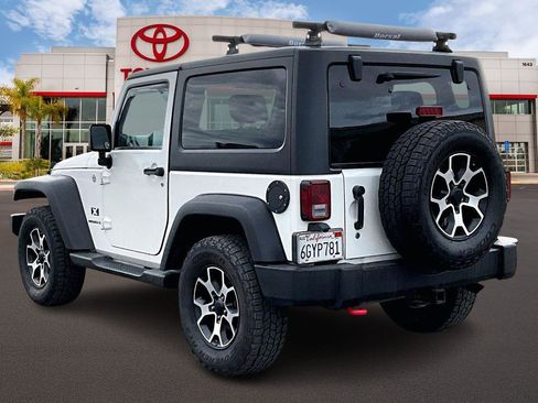 Used 2008 Jeep Wrangler X image 2