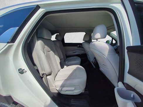 Used 2024 Kia Sorento SX Prestige w/ Panoramic Sunroof Package AWD/4WD image 24