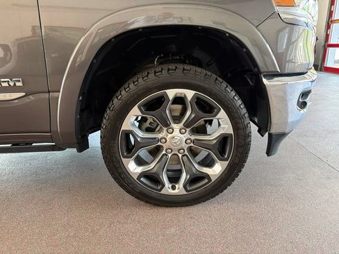 Used 2021 RAM 1500 Limited AWD/4WD image 33