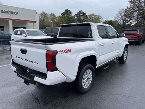 Used 2024 Toyota Tacoma SR5 image 12