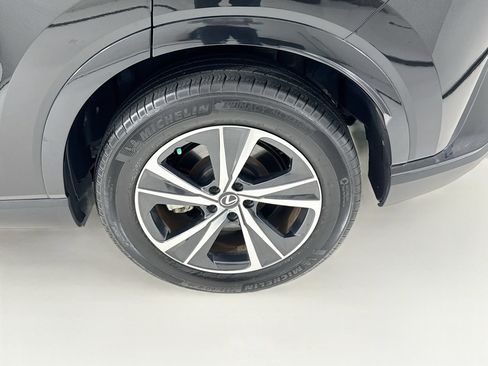 Used 2024 Lexus RX 350 Premium w/ Cold Area Package AWD/4WD image 33