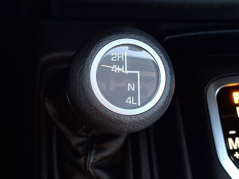 Used 2023 Jeep Wrangler Unlimited Sport image 25