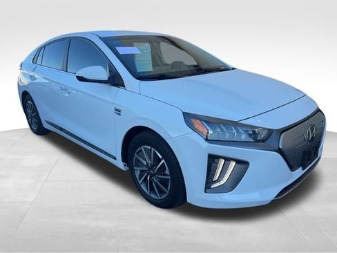 Used 2020 Hyundai Ioniq Limited image 3