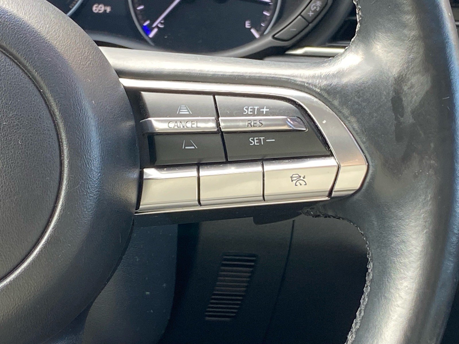 Used 2020 MAZDA CX-30 AWD w/ Premium Package image 10