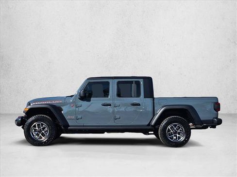 Used 2026 Jeep Gladiator Rubicon w/ Steel Power Dome Hood Package AWD/4WD image 8
