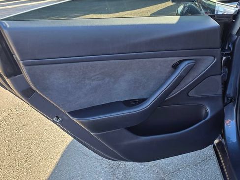 Used 2020 Tesla Model 3 Long Range AWD/4WD image 20