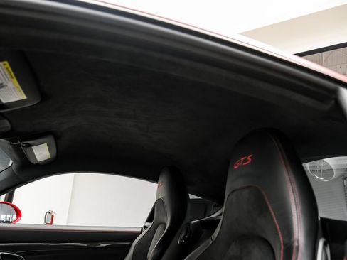 Used 2019 Porsche 718 Cayman GTS RWD image 34
