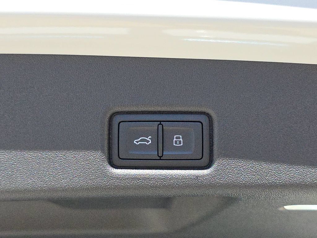 New 2026 Audi Q5 2.0T AWD/4WD image 13
