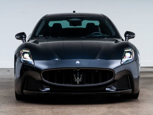Used 2024 Maserati GranTurismo Modena AWD/4WD image 3