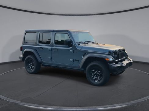 Used 2024 Jeep Wrangler Unlimited Sport AWD/4WD image 2