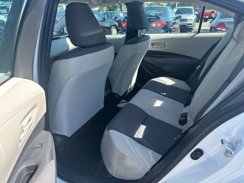 Used 2025 Toyota Corolla LE w/ LE Premium Package FWD image 16