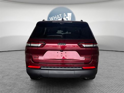 Used 2025 Jeep Grand Cherokee L Limited w/ Luxury Tech Group II image 5