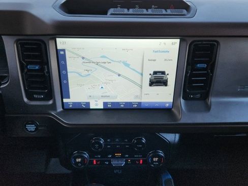 Used 2023 Ford Bronco Outer Banks image 25