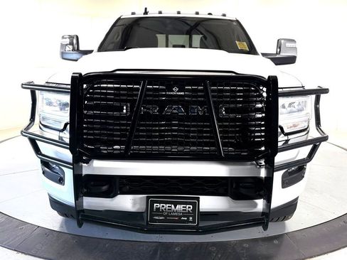 Used 2024 RAM 3500 Laramie AWD/4WD image 10