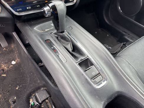 Used 2019 Honda HR-V EX-L image 18