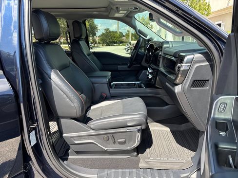 Used 2024 Ford F250 Lariat w/ Lariat Ultimate Package AWD/4WD image 4