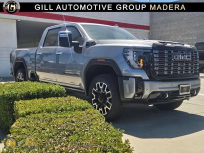New 2026 GMC Sierra 2500 Denali Ultimate w/ LPO, Black Badging Package