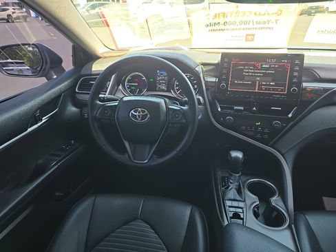 Certified 2022 Toyota Camry SE w/ Audio Upgrade Package FWD image 21