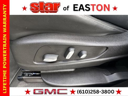 Used 2022 Cadillac XT6 Sport image 15