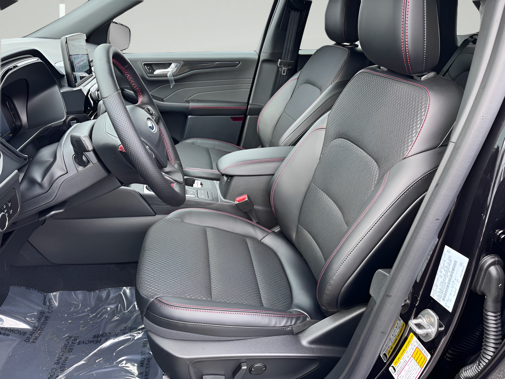 Used 2026 Ford Escape ST-Line FWD image 9