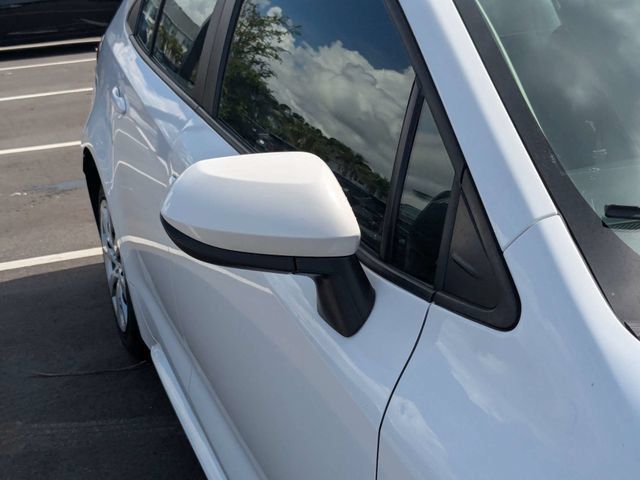 Used 2024 Toyota Corolla LE FWD image 9