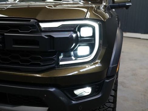 Used 2025 Ford Ranger Raptor AWD/4WD image 46