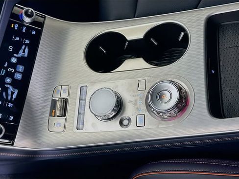 New 2026 Genesis GV70 2.5T Sport Prestige AWD/4WD image 15