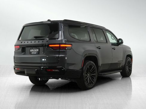 Used 2024 Jeep Wagoneer Series II image 5