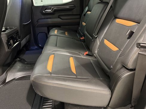 Used 2024 GMC Sierra 1500 AT4 w/ Technology Package image 35