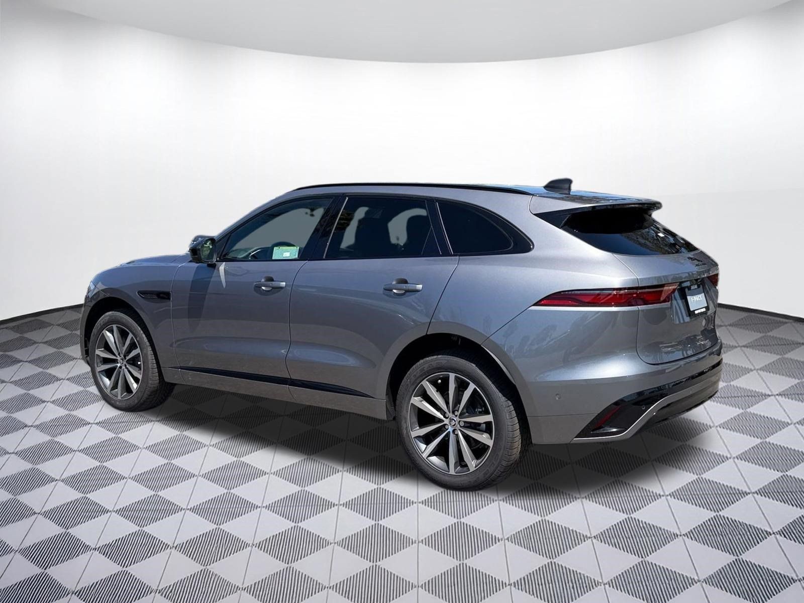 New 2026 Jaguar F-PACE R-Dynamic S AWD/4WD image 3