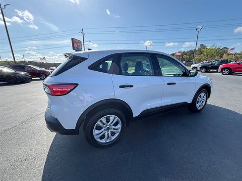 Used 2022 Ford Escape S image 6