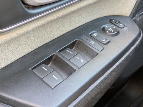 Used 2019 Honda CR-V EX image 23