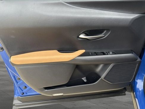 Certified 2025 Lexus UX 300h FWD image 8