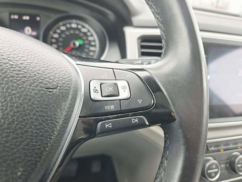 Used 2019 Volkswagen Atlas SE w/ Panoramic Sunroof Package image 22