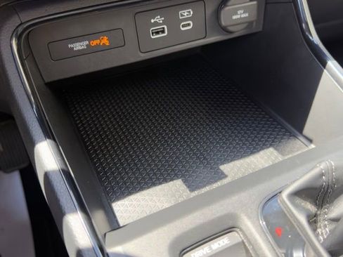 Certified 2023 Honda CR-V EX image 20
