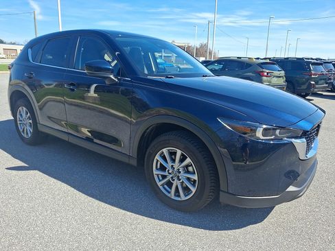 Used 2022 MAZDA CX-5 AWD 2.5 S w/ Select Package image 3