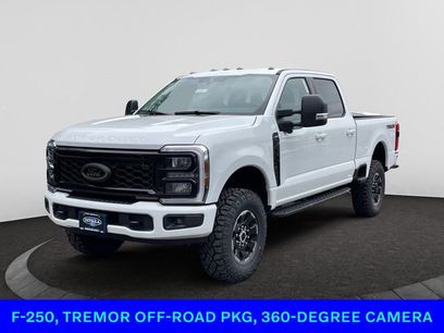 New 2025 Ford F250 XLT w/ Black Appearance Package